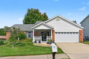 2113 Dettmer Pl, Florissant, MO 63031 - Photo 1