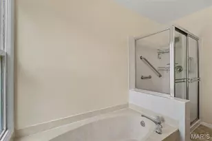 2113 Dettmer Pl, Florissant, MO 63031 - Photo 11