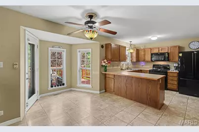 2113 Dettmer Place, Florissant, MO 63031 - Photo 5