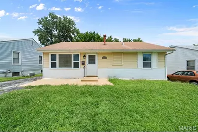 9715 Ridge Avenue, Saint Louis, MO 63114 - Photo 1