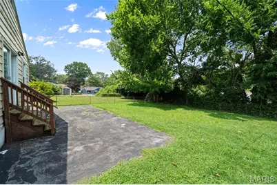 9715 Ridge Avenue, Saint Louis, MO 63114 - Photo 25