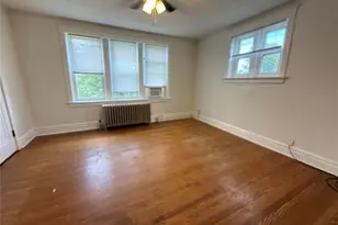 3954 Dover Pl, Saint Louis, MO 63116 - Photo 3