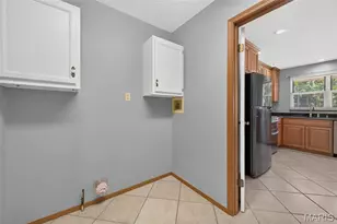 1122 Majestic Dr, Fenton, MO 63026 - Photo 29