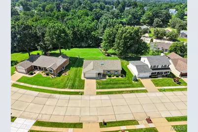 1122 Majestic Drive, Fenton, MO 63026 - Photo 3