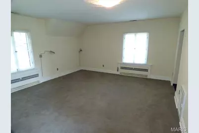 9 Bellerive Acres, Bellerive, MO 63121 - Photo 35