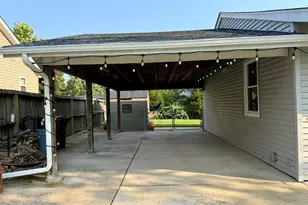 2550 Bonniebrook Dr, Maryland Heights, MO 63043 - Photo 7
