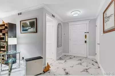 15046 Claymoor Court #2, Chesterfield, MO 63017 - Photo 3