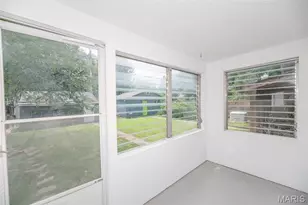 7438 Maple Ave, Maplewood, MO 63143 - Photo 35