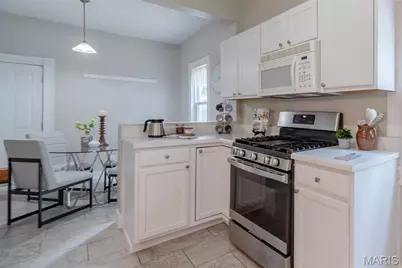 7438 Maple Avenue, Maplewood, MO 63143 - Photo 7
