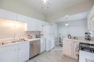7438 Maple Ave, Maplewood, MO 63143 - Photo 27