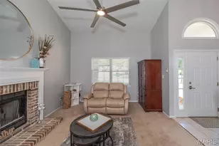 5929 Woodbrook Dr, Saint Louis, MO 63129 - Photo 11