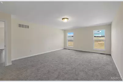 555 Edison Way, Wentzville, MO 63385 - Photo 13