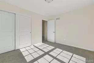 555 Edison Wy, Wentzville, MO 63385 - Photo 25