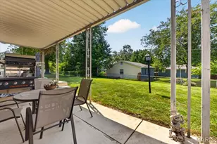 1309 Clearview Dr, Saint Charles, MO 63303 - Photo 21