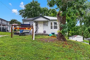 205 Locust St, New Haven, MO 63090 - Photo 1