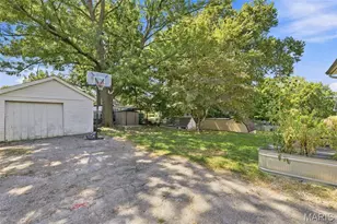 7420 Gayola Pl, Saint Louis, MO 63143 - Photo 25