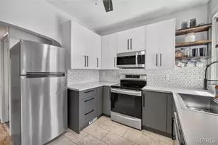 7420 Gayola Pl, Saint Louis, MO 63143 - Photo 15