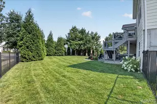 302 Oak Stand Ct, Chesterfield, MO 63005 - Photo 89