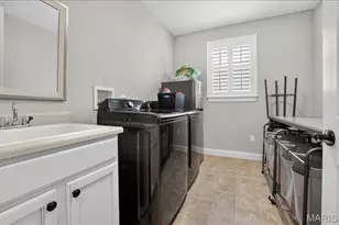 302 Oak Stand Ct, Chesterfield, MO 63005 - Photo 41