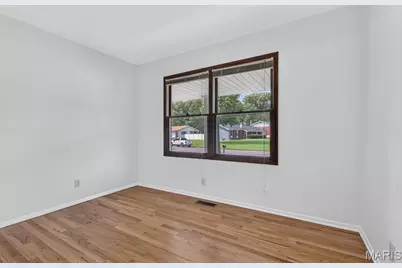 2534 Baltusrol Drive, Saint Louis, MO 63129 - Photo 13