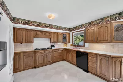 2534 Baltusrol Drive, Saint Louis, MO 63129 - Photo 11