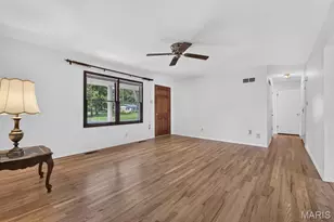 2534 Baltusrol Dr, Saint Louis, MO 63129 - Photo 7