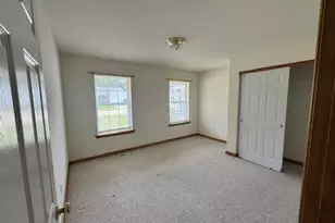 25 Spanish Oak Ct, Troy, MO 63379 - Photo 7