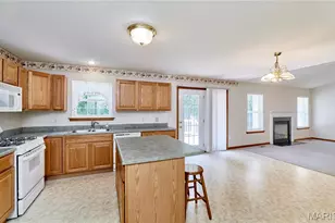 25 Spanish Oak Ct, Troy, MO 63379 - Photo 17