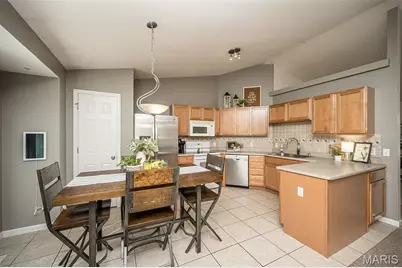 3808 Bedford Pointe Drive, Wentzville, MO 63385 - Photo 11