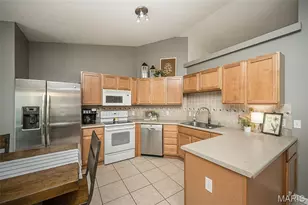 3808 Bedford Pointe Dr, Wentzville, MO 63385 - Photo 13