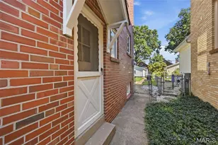 6067 Lansdowne Ave, Saint Louis, MO 63109 - Photo 29