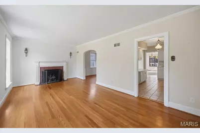 6067 Lansdowne Avenue, Saint Louis, MO 63109 - Photo 5