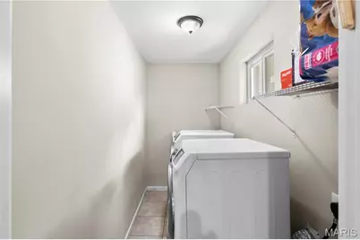 8047 Amherst Avenue, University City, MO 63130 - Photo 17