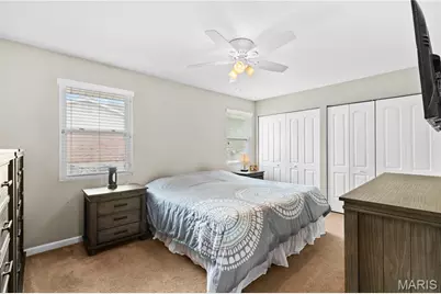 8047 Amherst Avenue, University City, MO 63130 - Photo 11