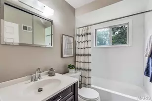 8233 Marvale Ln, Affton, MO 63123 - Photo 11