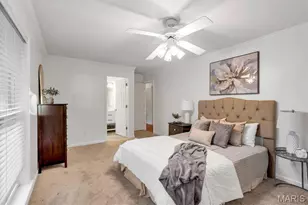 1063 Port Diane Dr, Saint Louis, MO 63146 - Photo 17