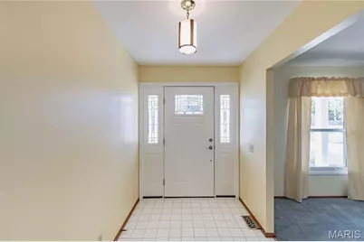 3625 Meserta Lane, Florissant, MO 63033 - Photo 3