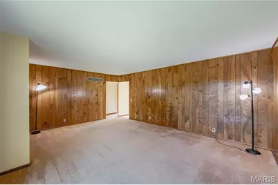 3625 Meserta Lane, Florissant, MO 63033 - Photo 7