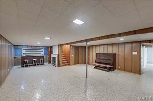 3625 Meserta Ln, Florissant, MO 63033 - Photo 17