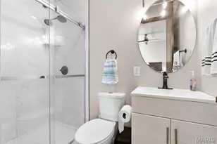 3728 Phillips Pl, Saint Louis, MO 63116 - Photo 19