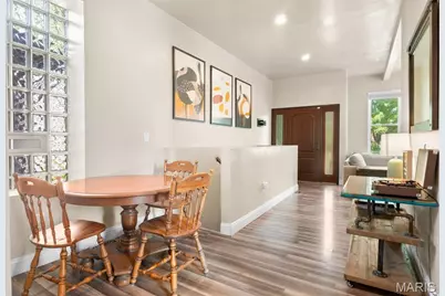 3728 Phillips Place, Saint Louis, MO 63116 - Photo 9
