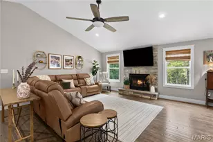 27287 Sunnyside Rd, Warrenton, MO 63383 - Photo 9
