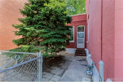 3428 Chippewa Street, Saint Louis, MO 63118 - Photo 3