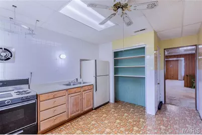 3428 Chippewa Street, Saint Louis, MO 63118 - Photo 15