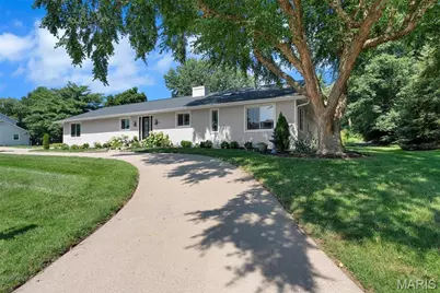 11 Rue Grand Drive, Lake Saint Louis, MO 63367 - Photo 3