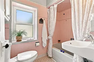 3654 Roswell Ave, Saint Louis, MO 63116 - Photo 19