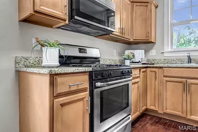 8735 Bridgeport Avenue, Saint Louis, MO 63144 - Photo 3