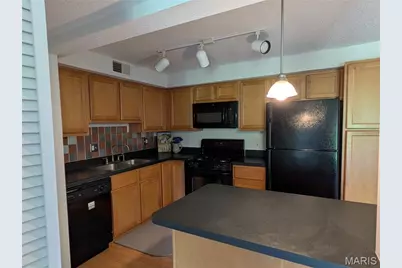 1438 Willow Brook Cove #1, Saint Louis, MO 63146 - Photo 13