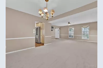 34 Shadow Creek Drive, Saint Peters, MO 63376 - Photo 5