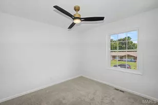 750 Lamplight Ln, Hazelwood, MO 63042 - Photo 31